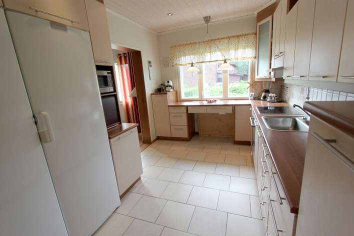 Omakotitalo, 7h + k + s, 112/240 m², Haukipudas/Oulu, Haukipudas/Oulu