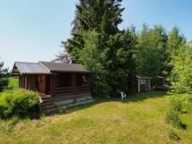 Pihasauna, aitta ja talousrakennus