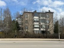 Loistava sijainti, kaikki palvelut ovat kävelyetäisyydellä!