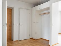 Eteinen