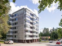 Salonkatu 12 sijaitsee Viertolassa.
