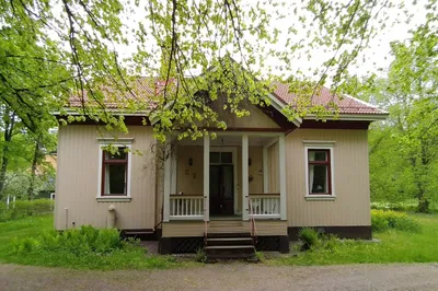 Omakotitalo, oh,k,rkh,4mh,2wc,s,psh,takkah,vh,halli, 160/214 m², Tainionkoski