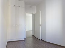 Kuva on vastaavanlaisesta eri kerroksen asunnosta.