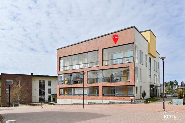 Kerrostalo, 2 mh, avokeittiö, kph/wc, s, lasitettu parveke, 56,5 m², Saunalahti, Espoo