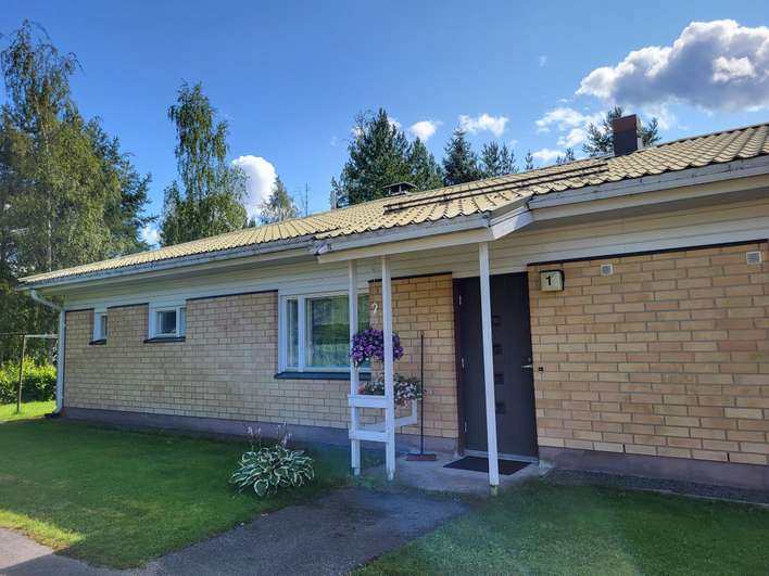 Rivitalo, 3mh, oh, k, tkh, vh, khh, kph, s, 2x wc, at, 137 m², Kausala, Iitti