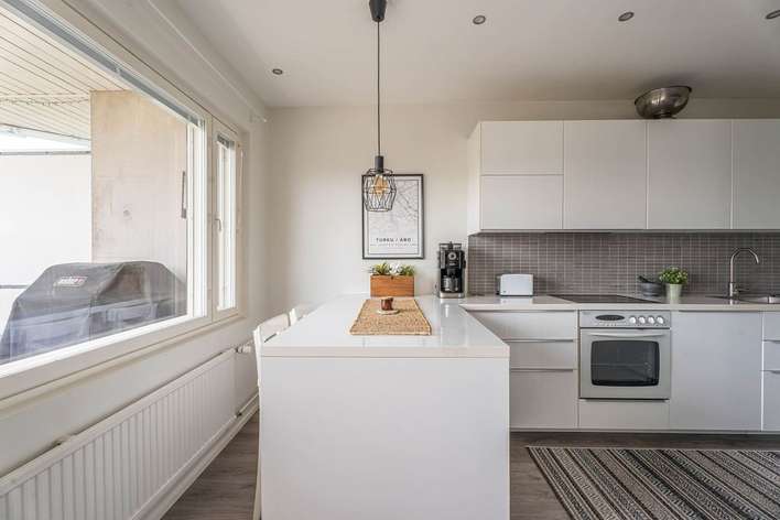 Kerrostalo, 3h+k+s+erill.wc+parveke, 69,5 m², Harittu - Näkymä 2