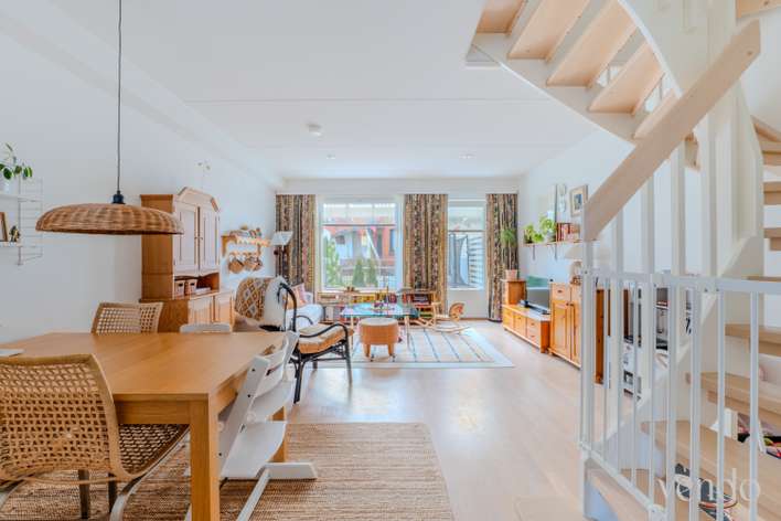 Rivitalo, 3h+kt+s+var, 77 m², Kauklahti, Espoo