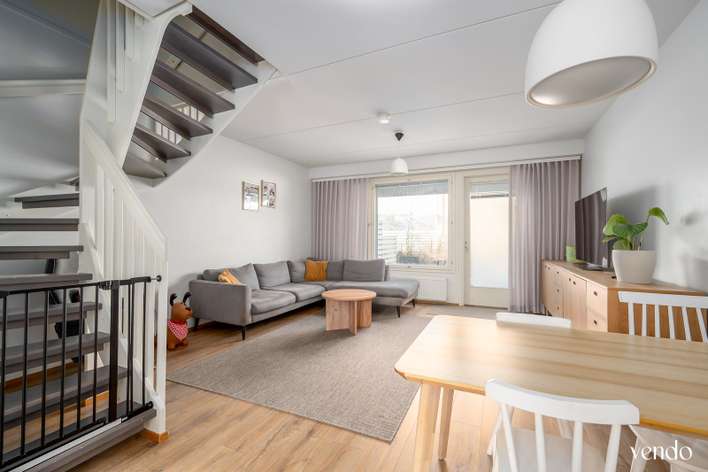 Rivitalo, 4h+k+kph+s+eril. wc+ransk.parv, 77 m², Kauklahti