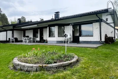 Talo, Oh, k, 2mh, takkah, khh, kph/wc, s, wc, teknt, AT, verstas, 112/121 m², Kirkonkylä
