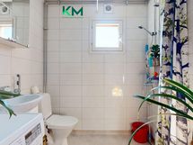 Talo 2, WC/pesuhuone