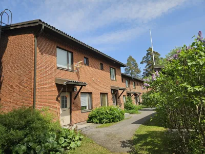 Rivitalo, 3h, k, s, p, 85 m², Tyrminen