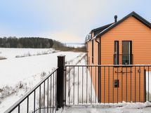 yläkerran parvekkeelta näkymät suoraan Tuusulanjärvelle