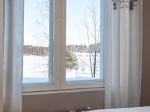 Näkymää alakerran makuuhuoneesta