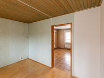 Makuuhuone keittiön läheisyydessä