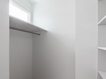 Makuuhuoneen vaatehuone