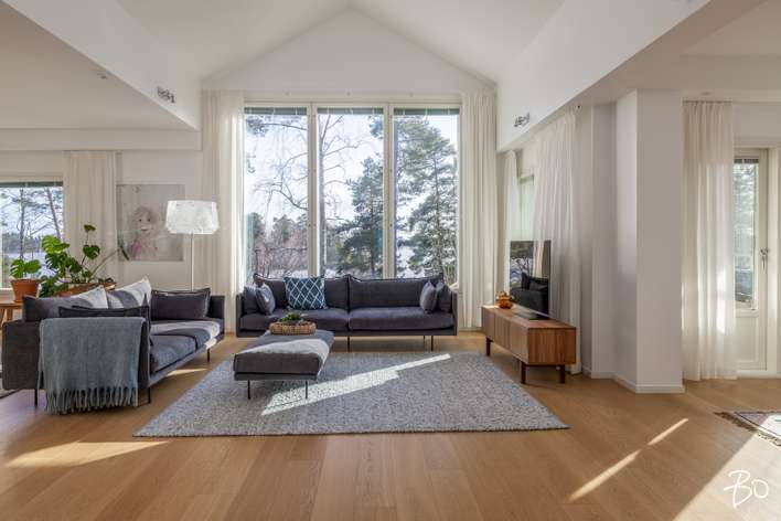 Paritalo, 5-6h, k, khh, var.h, kph x 3, s, autotalli, 235 m², Nuottaniemi - Näkymä 3