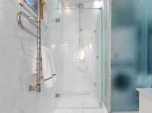 Huvilan suihkutila/wc tilat