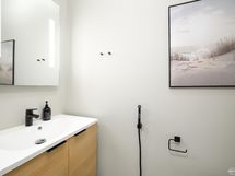 Yläkerran wc