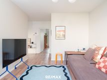 Läpitalon huoneisto