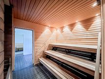 Yhtiön sauna.