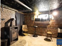 Kellarikerroksen oleilutila