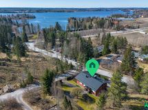 Kirkkojärvi lähellä