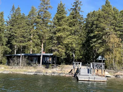 Talo, tupa+kk+makuutilat(2)+pukuhuone+pesuh+sauna, 75/93 m², Pitkäluoto
