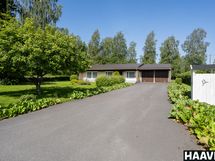 Saarelantie 13, tien päässä