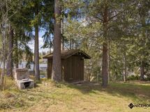 Päädyssä on yhtiön yhteinen vaja