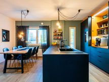 As 1 (5h+k+2kph+khh). Keittiö