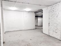Alakerrassa 54,5m2 varastotilaa