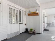 yläkerran sisääntulo 2 krs