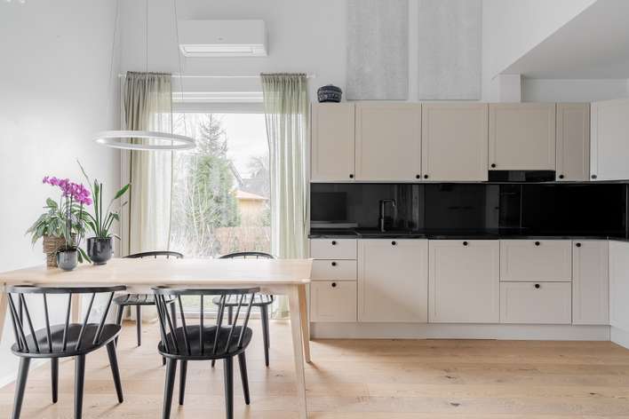 Rivitalo, 4h+k+khh+wc+kph+s+vh, 80 m², Silvola - Widok 3