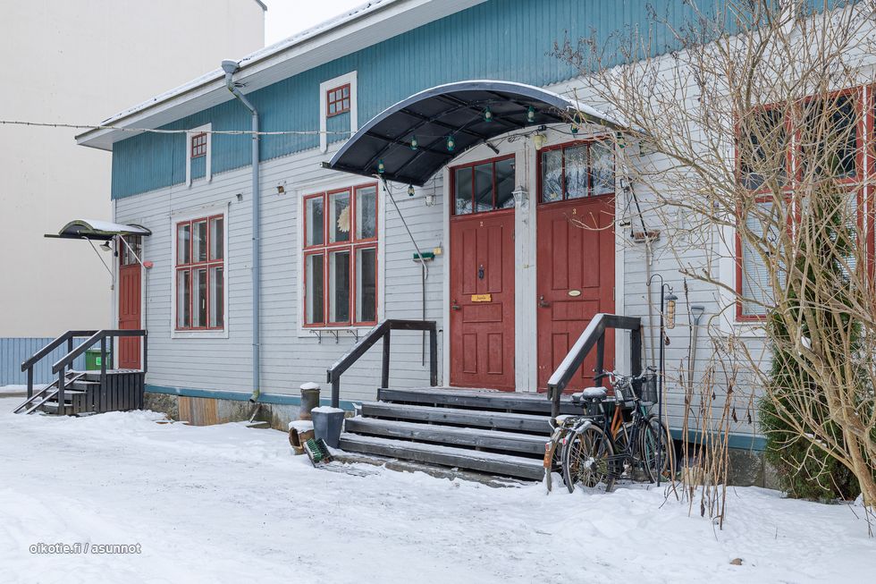 Pitkäkatu 67/ Stora Långgatan 67, 4h+k+s 113 m2