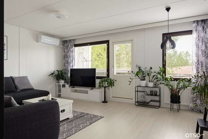 Kerrostalo, mh+oh+k+kph/wc+s+lasitettu parveke, 54,5 m², Keskusta - Näkymä 3