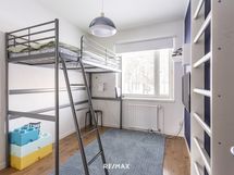 toinen makuuhuone