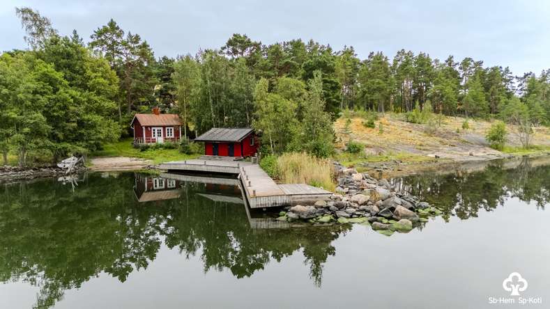 Loma-asunto, 4 h,k,kph,erill.wc,et,avovintti ja kellari, 193 m², Taalintehdas - Näkymä 2