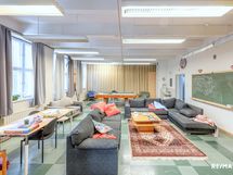 Oleskelutila (yhdistettävissä askartelutilaan yhdeksi isoksi tilaksi)