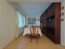 Asuinkerros - ruokailutila