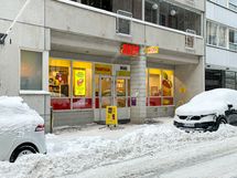 Lähikauppaan vain n. 140m.