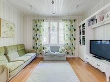Kirjasto / tv-huone