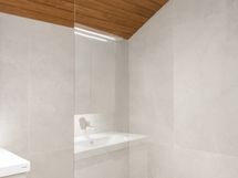 Yläkerta | Kylpyhuone