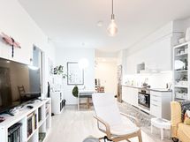 Laadukas koti halutulla sijainnilla. Mahdollisuus autohallipaikkaan 50€/kk.