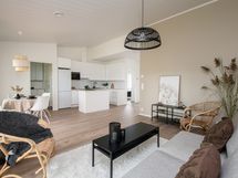 Referenssikuvia rakennuttajan jo valmistuneista kodeista.