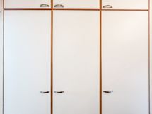 Eteisessä on mukavasti säilytystilaa