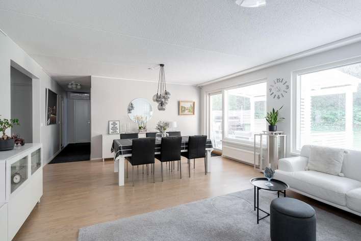 Omakotitalo, 4h,k,khh,kph,s,vh,var,at, 127/151 m², Härmälä, Tampere