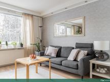 Olohuoneesta käynti omalle terassille