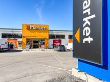 K-Market Parilaan kävelee alta 15min.
