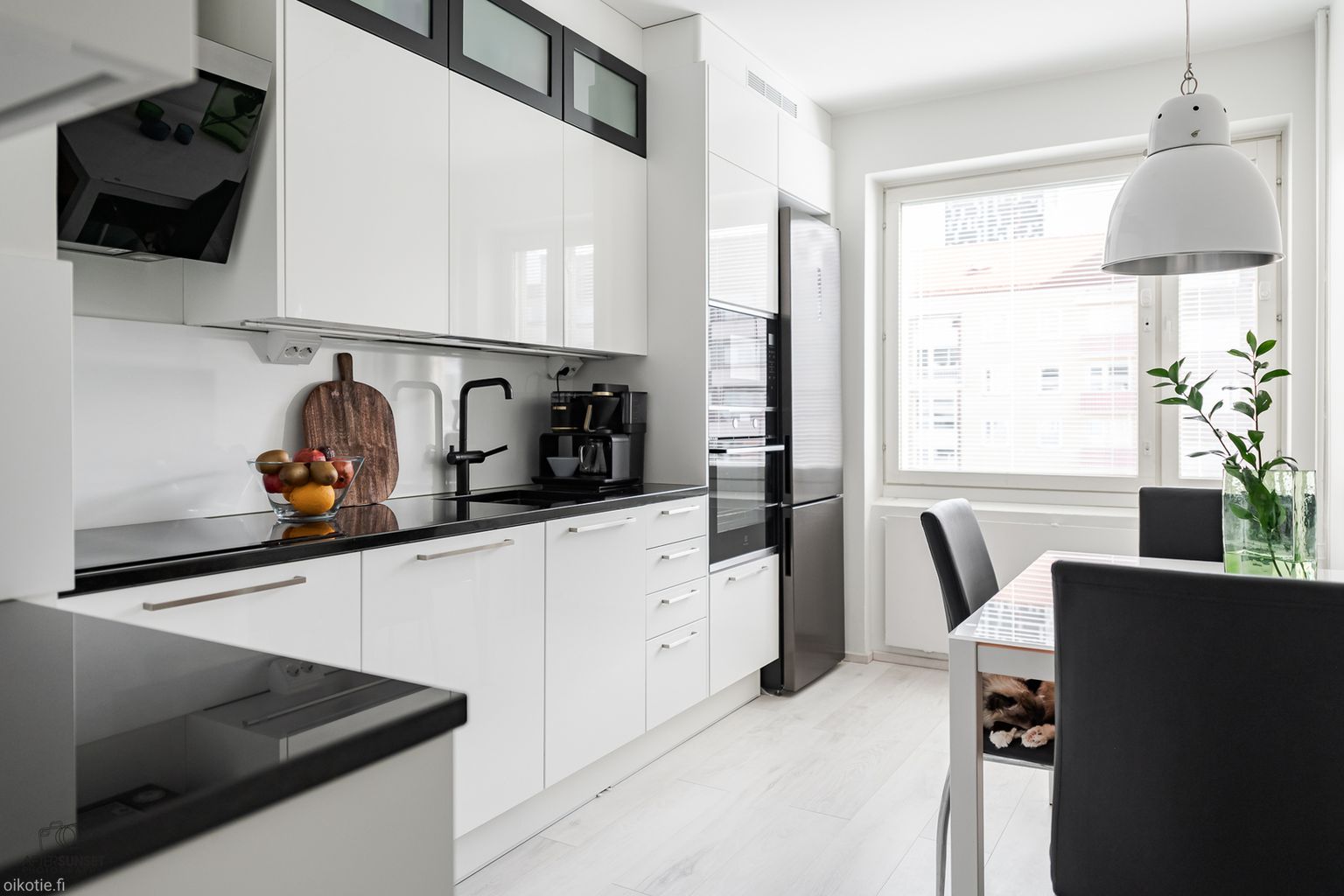 90-m-tuomiokirkonkatu-25-a-33100-tampere-kerrostalo-3h-myynniss