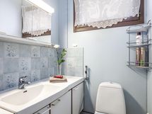 Erillinen wc